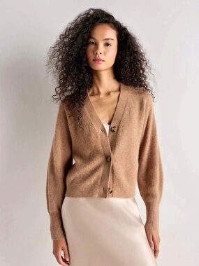 Quince Lightweight Baby Alpaca Cropped V-Neck Cardigan
